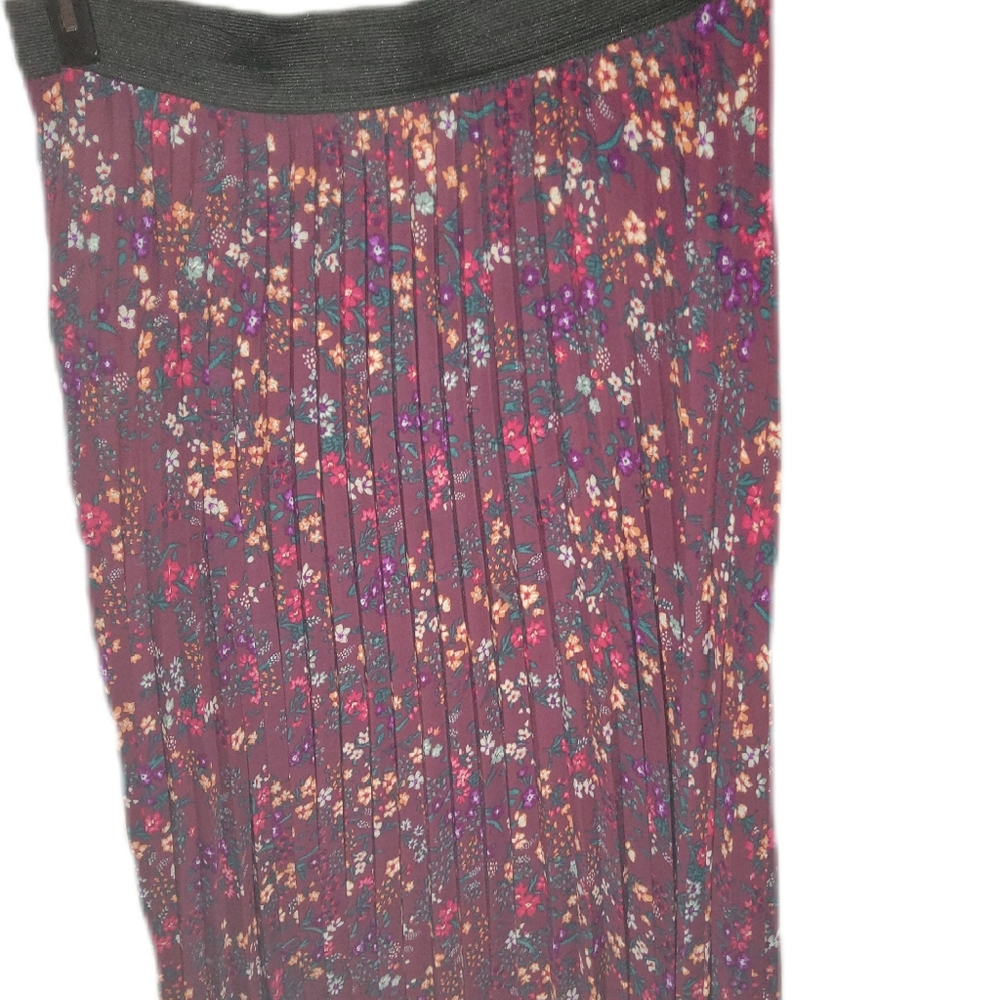 Inc long flowing floral skirt